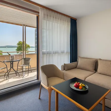 Hotel Club