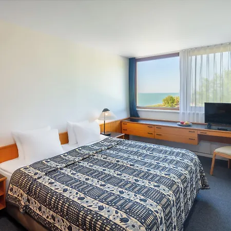 Club Szálloda 4*